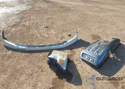 2019 Nissan Titan Platinum Reserve z USA, uszkodzony, nr VIN 1N6AA1E54KN528963